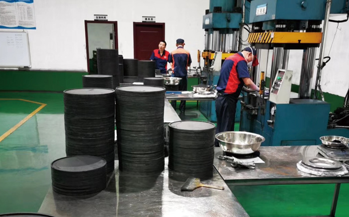 生產(chǎn)車(chē)間