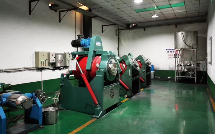 生產(chǎn)車(chē)間